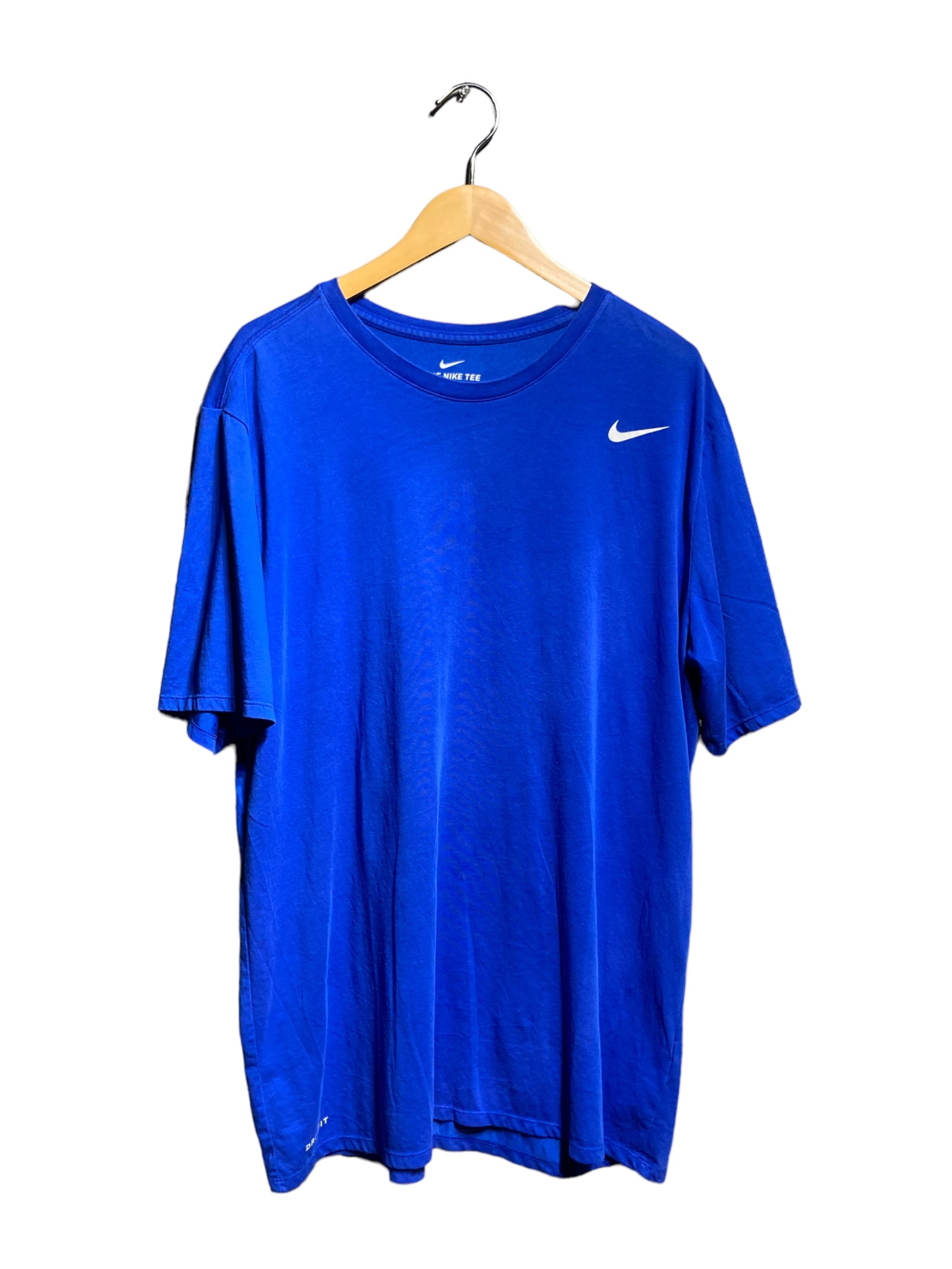 NIKE ナイキ ワンポイント プリント デザイン 半袖Tシャツ – STORAGE