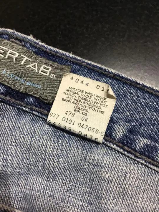 Levi's silverTab の年代の見分け方