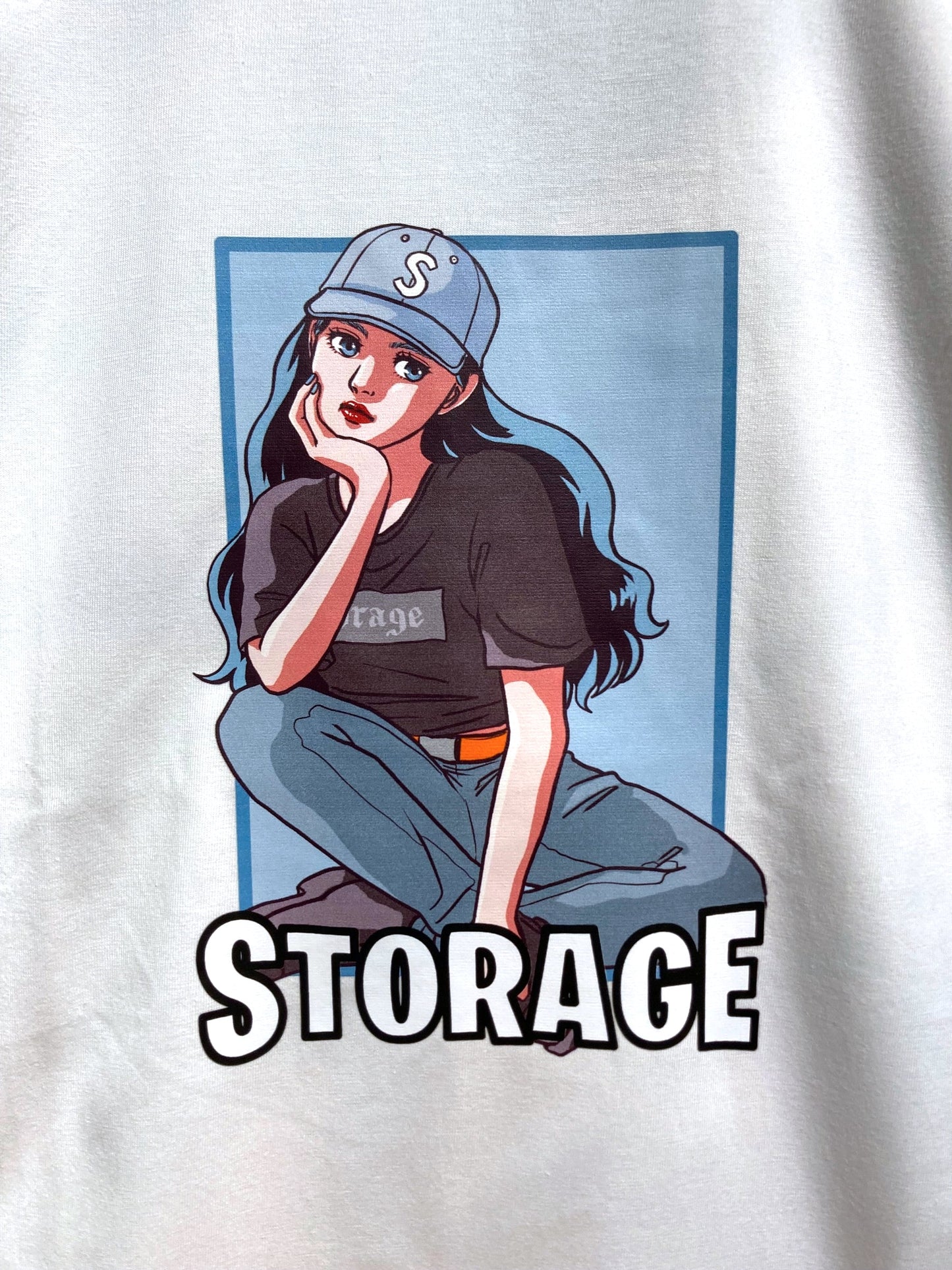 STORAGE 90's ANIME【BLUE HAIR GIRL】Tシャツ