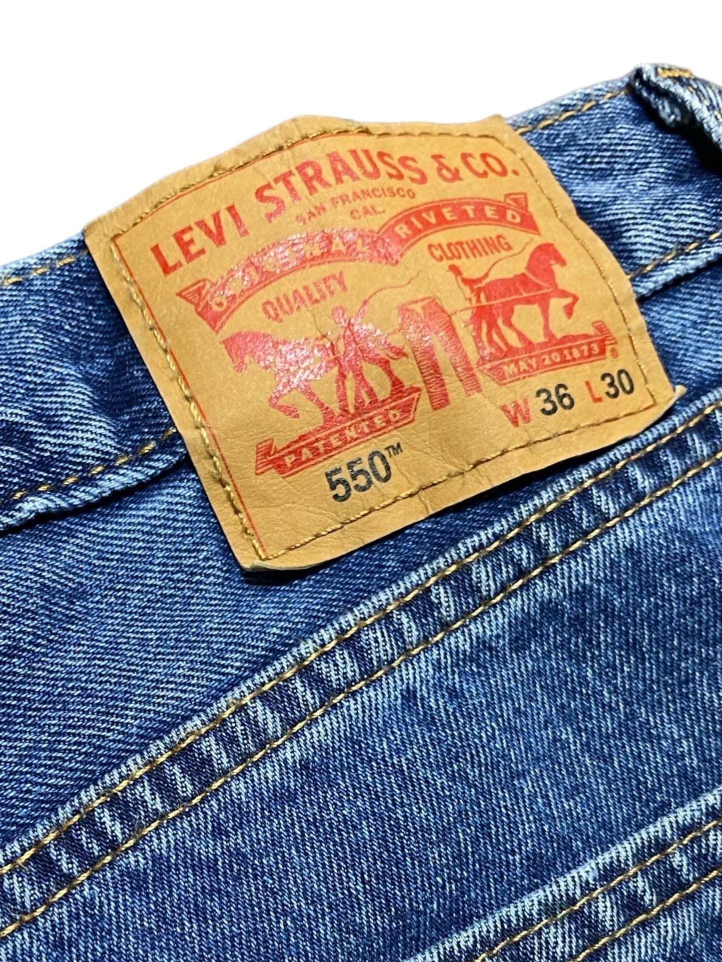 Levi’s リーバイス 550 リラックスフィット デニムパンツ